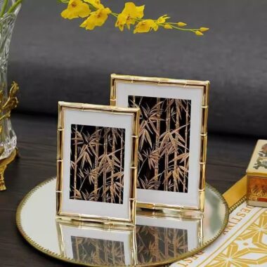 Custom bamboo-style minimalist luxury metal picture frame décor