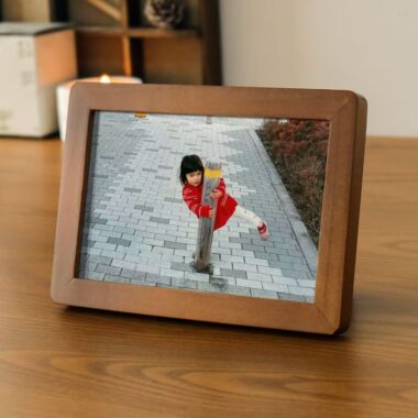 Premium creative custom solid wood desktop picture frame