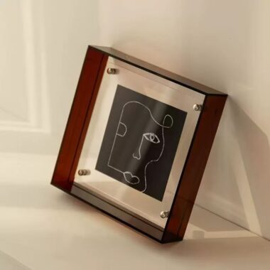 Creative transparent acrylic desktop frame for modern display