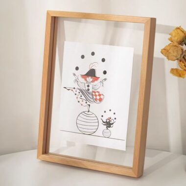 Minimalist solid wood picture frame for modern natural décor