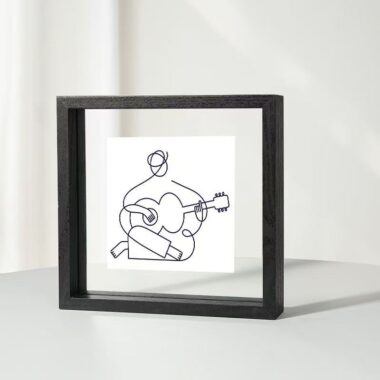 Minimalist solid wood picture frame for modern natural décor