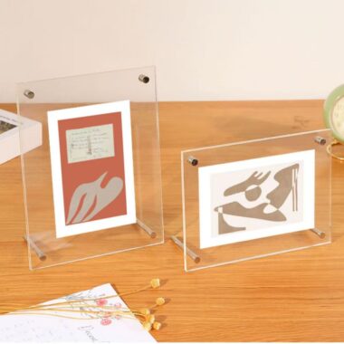 Double-sided transparent acrylic frame for wall and desktop display
