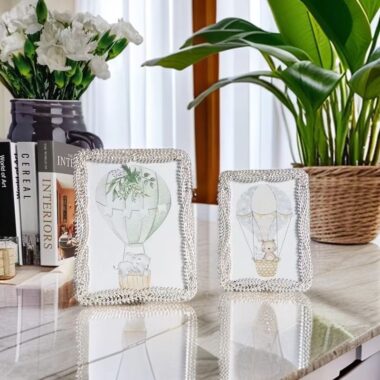 Fashion creative modern metal picture frame for desktop décor