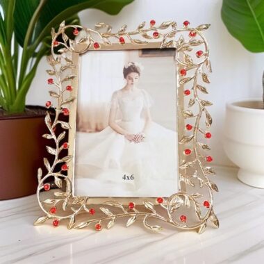 Fashion creative modern metal picture frame for desktop décor