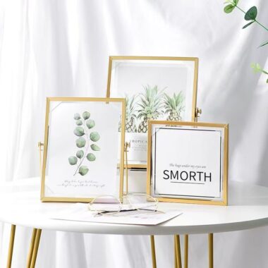 Geometric minimalist metal frame for wall and tabletop décor