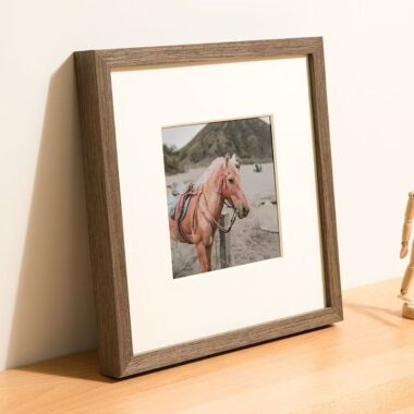 High-quality solid wood frame for stylish home decoration