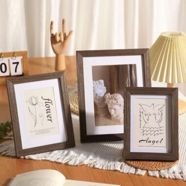 Indoor solid wood picture frame for desktop and wall display