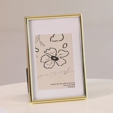 Luxury double-sided transparent metal frame for modern décor