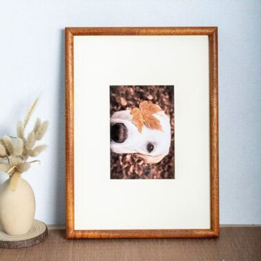 Minimalist custom solid wood wall-mounted picture frame décor