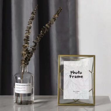 Nordic geometric minimalist metal picture frame for décor