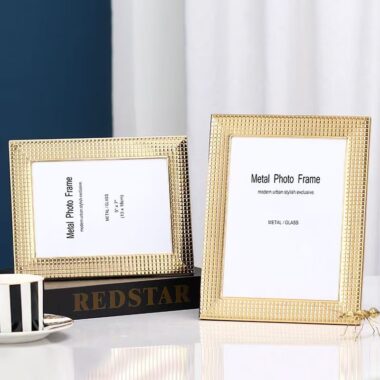 Nordic minimalist personalized metal picture frame décor