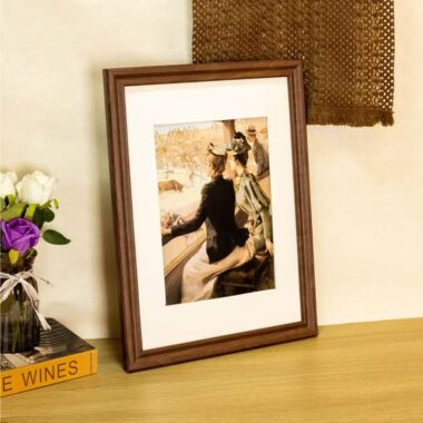 Premium custom solid wood wall-mounted indoor picture frame