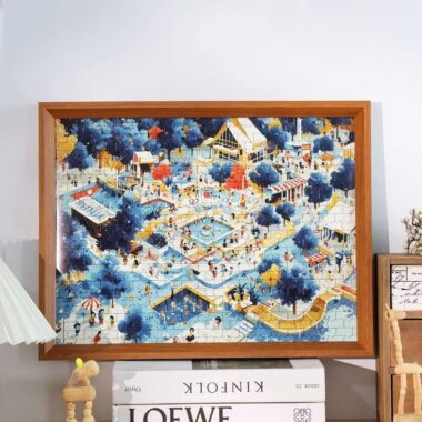 Premium indoor wall-mounted solid wood photo frame