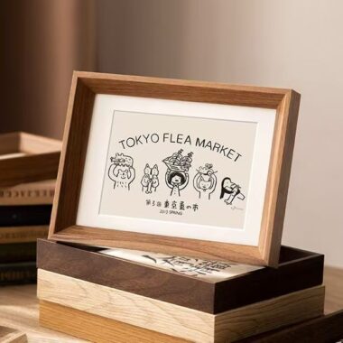 Premium solid wood wall and desktop picture frame décor