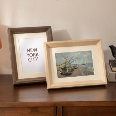 Vintage Nordic solid wood frame for bedroom and living room décor