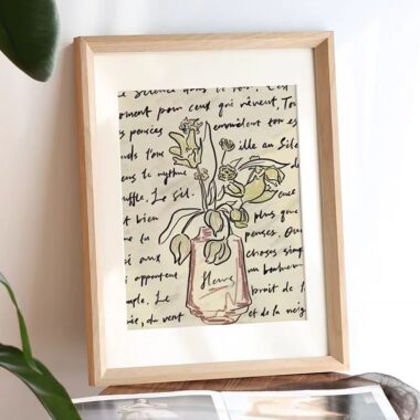 Vintage solid wood wall-mounted picture frame for home décor