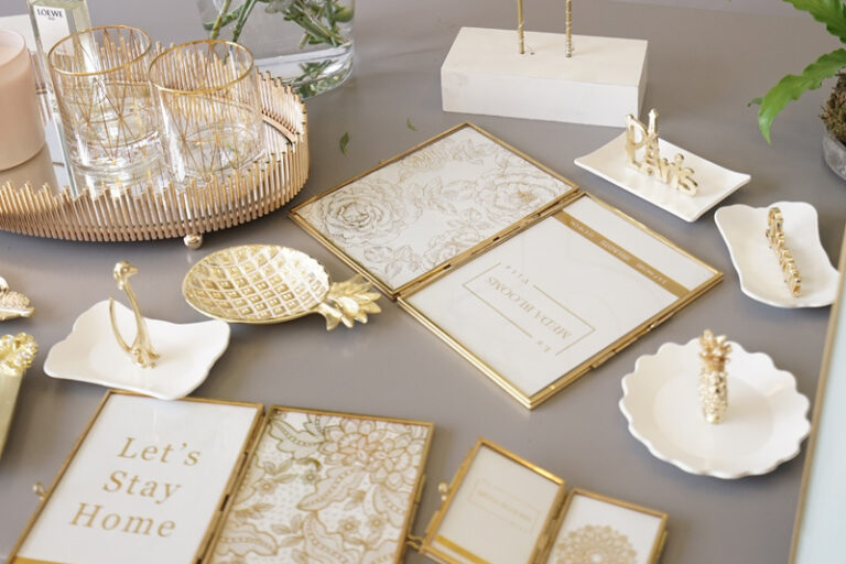 Metal folding frame (1)