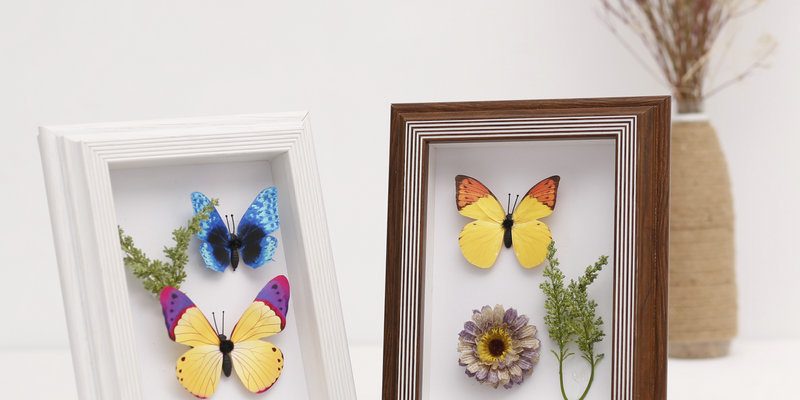 Three-dimensional hollow wooden creative photo frame (3)