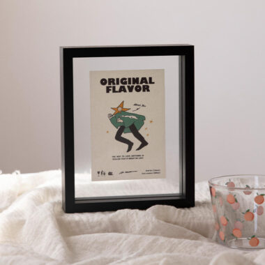 Custom double-sided transparent wood picture frame with modern design