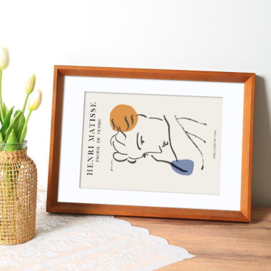 Premium custom modern wood picture frame for elegant décor