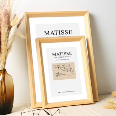 Premium custom modern wood picture frame for elegant décor
