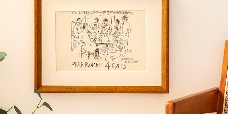 Custom modern wall-mounted wooden picture frame for interior decoration