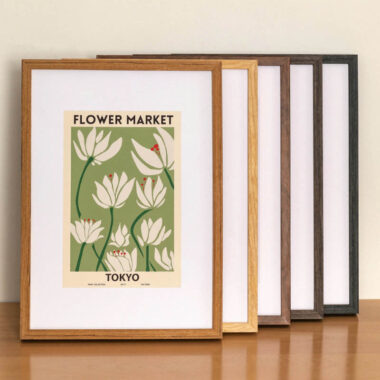 Custom modern wall-mounted wooden picture frame for interior decoration