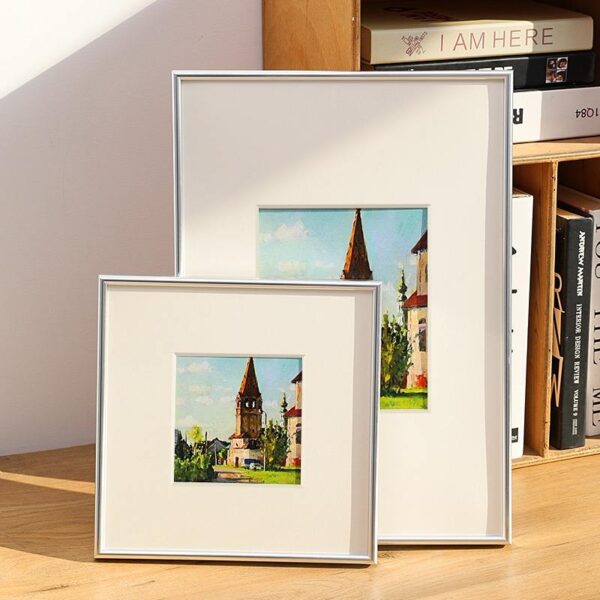 Nordic Classic Custom Metal Picture Frame for Desk and Home Décor