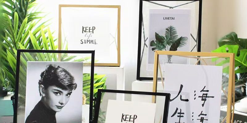 Custom premium creative modern metal picture frame display