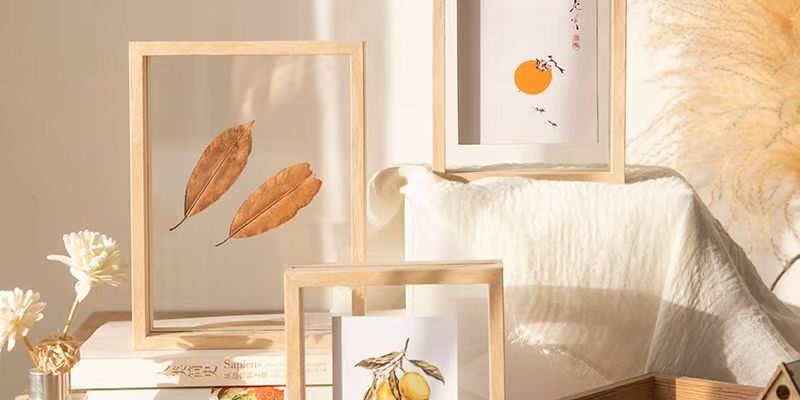 Minimalist transparent double-sided glass wooden frame