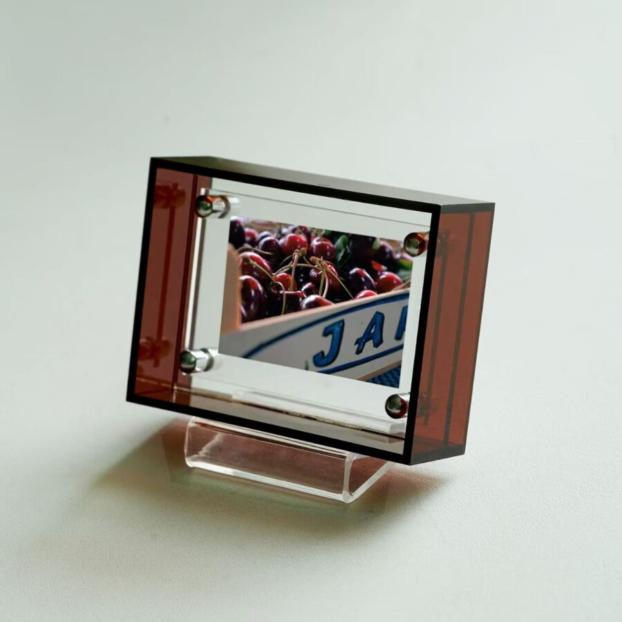 High-quality double-sided transparent acrylic desktop frame