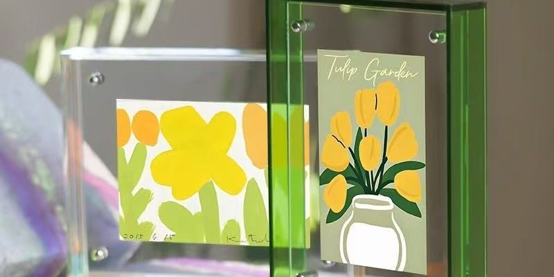 Clear acrylic desktop and wall-mounted picture frame display